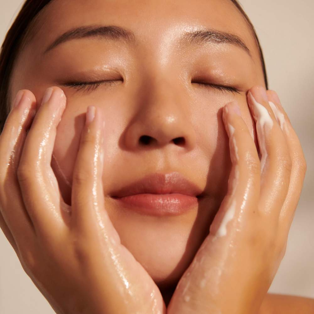 131015103-1 KB5 Calming Gel Cleanser 130ml_4.4oz_5